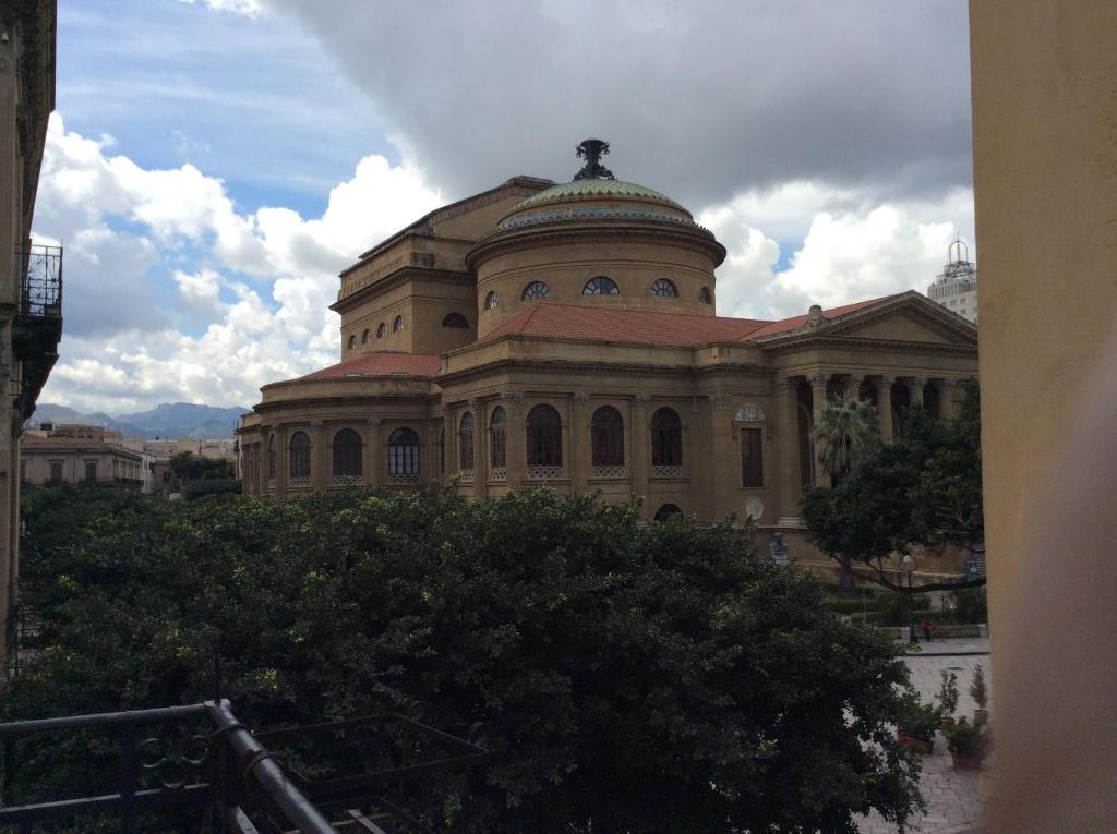 Albergo Verdi Palermo Buitenkant foto